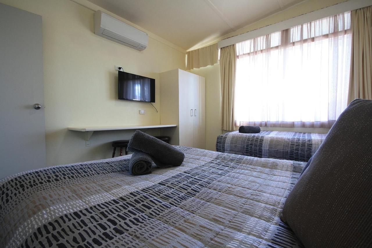 Hi Way Motor Inn Yass Buitenkant foto